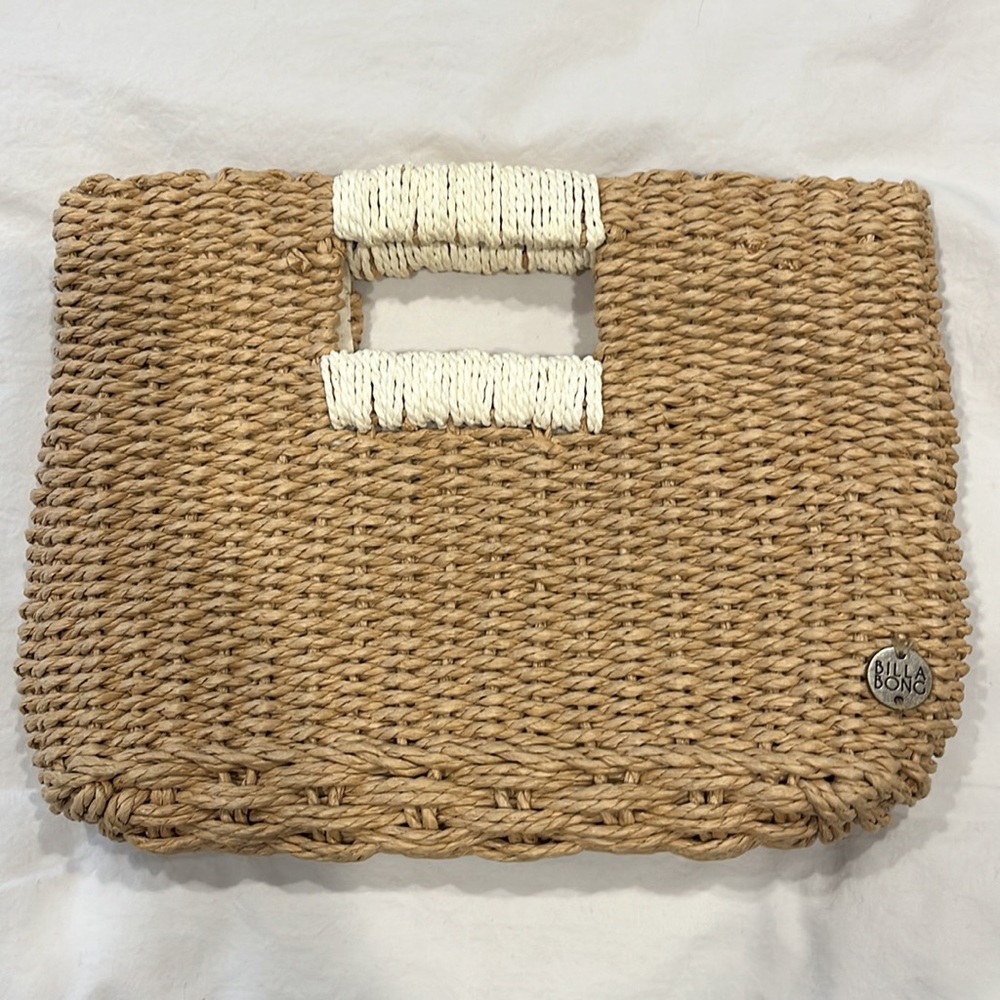 Billabong 🌟 Cute Weave Hand Carry Bag